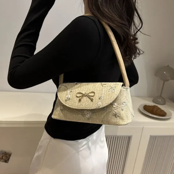 Portable Straw Underarm Bag Flower Design Handwoven Woven Shoulder Bag Unadjustable Weaving Embroidered Handbag - Image 4