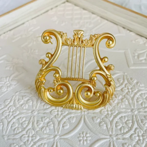 Vintage Golden Harp Brooch Jewelry Musical Suit Pin For Cardigan Sweater Retro Gift Items - Image 3