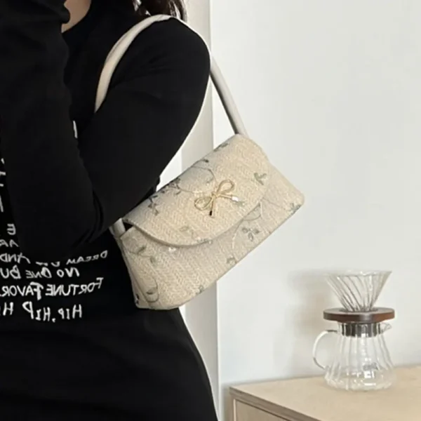 Portable Straw Underarm Bag Flower Design Handwoven Woven Shoulder Bag Unadjustable Weaving Embroidered Handbag - Image 3